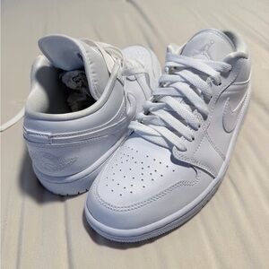 Nike White Jordan Low Sneakers